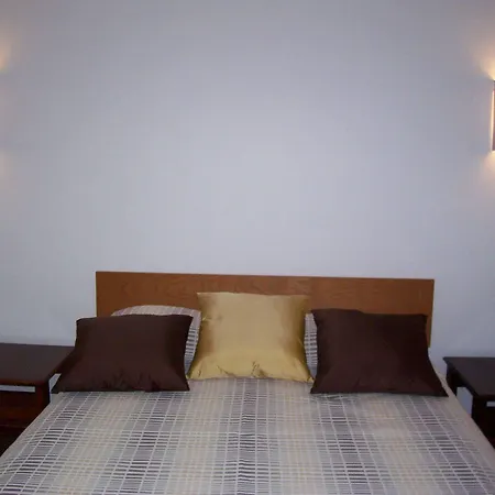 Vilanova 3*